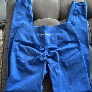 Alphalete amplify leggings. Size small.